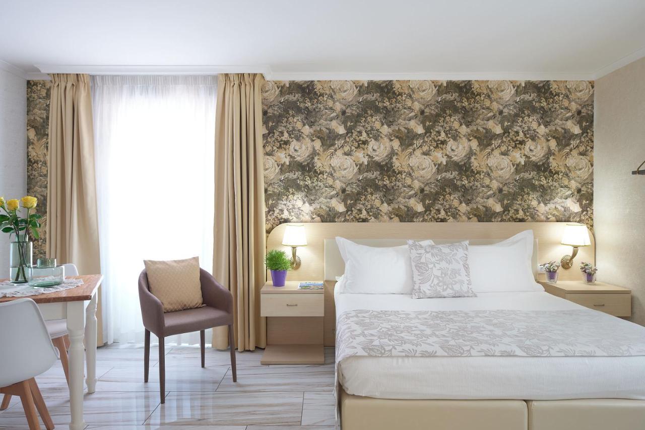 Rome Airport Inn ฟิวมิชีโน ภายนอก รูปภาพ