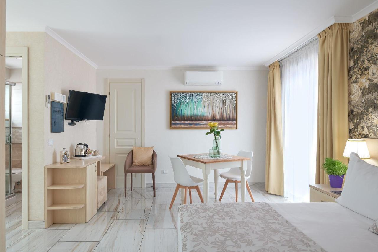 Rome Airport Inn ฟิวมิชีโน ภายนอก รูปภาพ