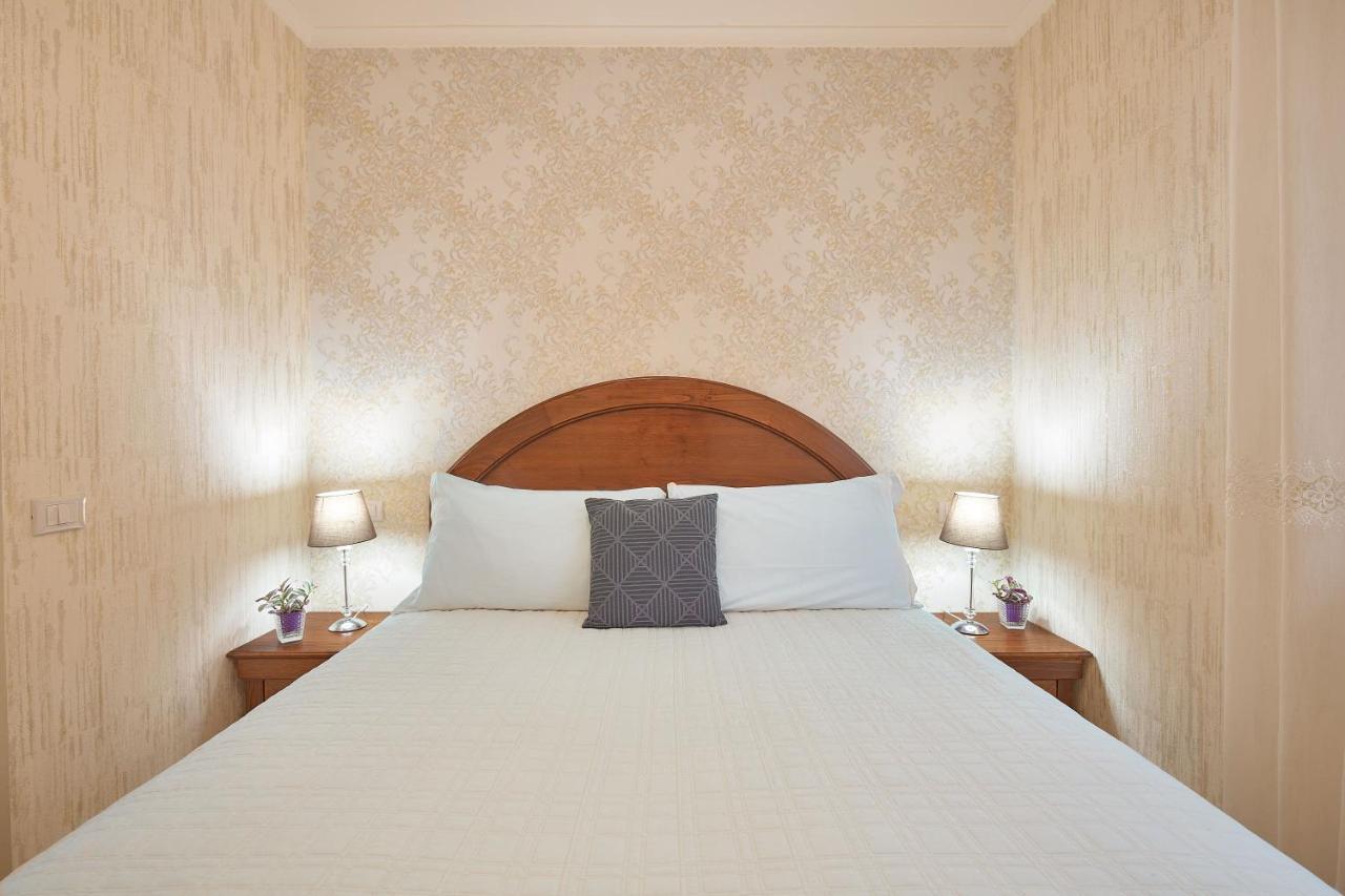 Rome Airport Inn ฟิวมิชีโน ภายนอก รูปภาพ