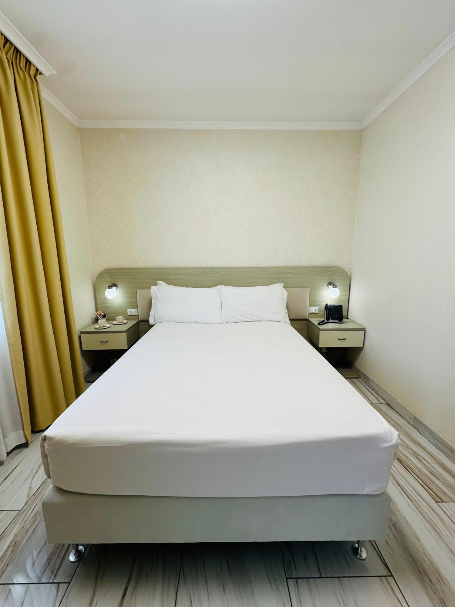 Rome Airport Inn ฟิวมิชีโน ภายนอก รูปภาพ