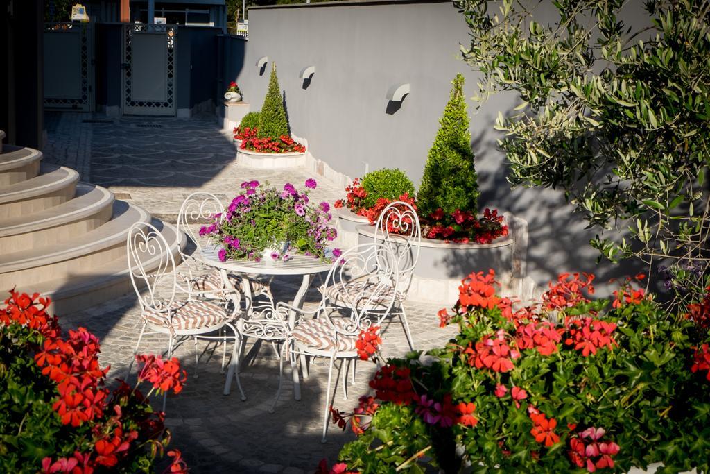 Rome Airport Inn ฟิวมิชีโน ภายนอก รูปภาพ