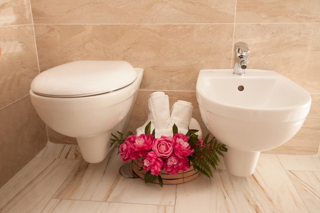 Rome Airport Inn ฟิวมิชีโน ภายนอก รูปภาพ