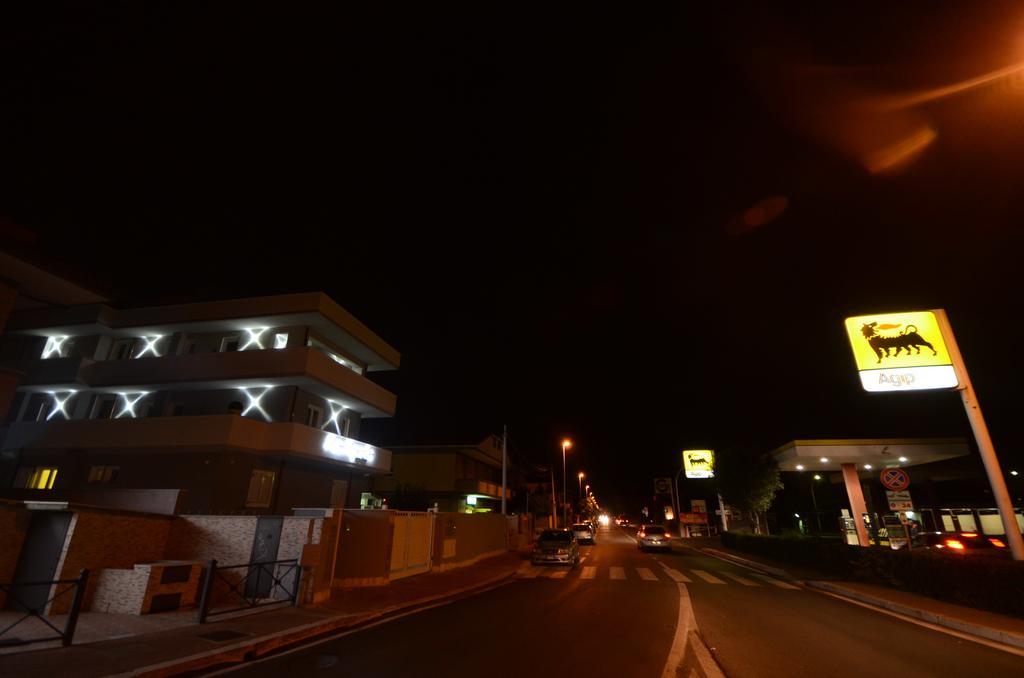 Rome Airport Inn ฟิวมิชีโน ภายนอก รูปภาพ